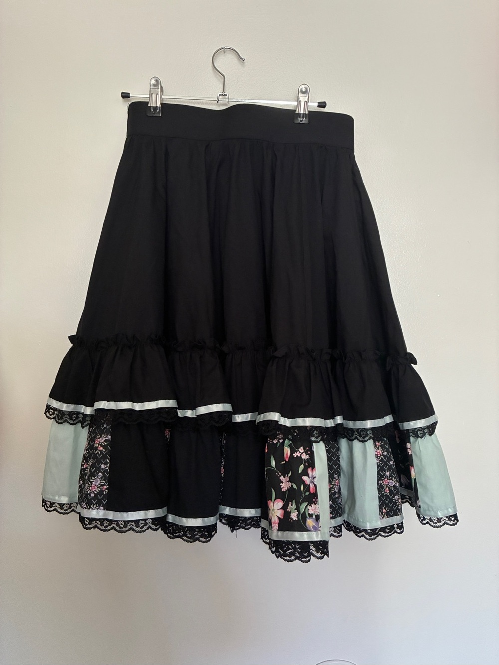 Black Floral Trim Tiered Skirt